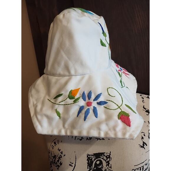 White denim Boho Gypsy Bucket Hat Floppy Embroidery Flower wide brim sun beach - Picture 4 of 6